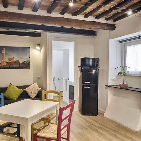 Casa Monelli * Siena