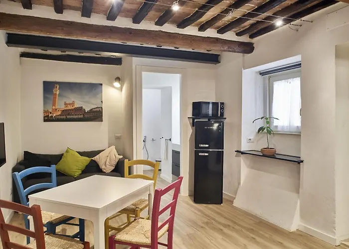 Casa Monelli * Siena